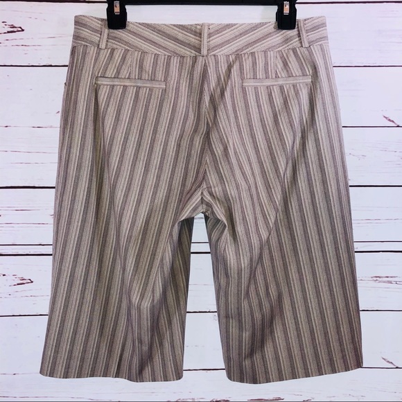 Gianni Bini Striped Dress Shorts - Picture 3 of 3